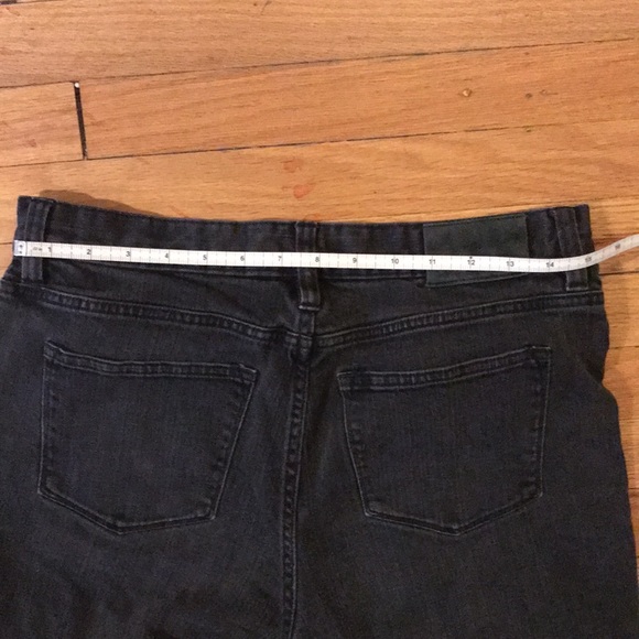 Ralph Lauren blk high waisted washed out jeans… size 6 (was size 10p) - Picture 10 of 11